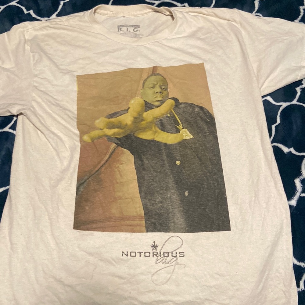 B.I.G shirt